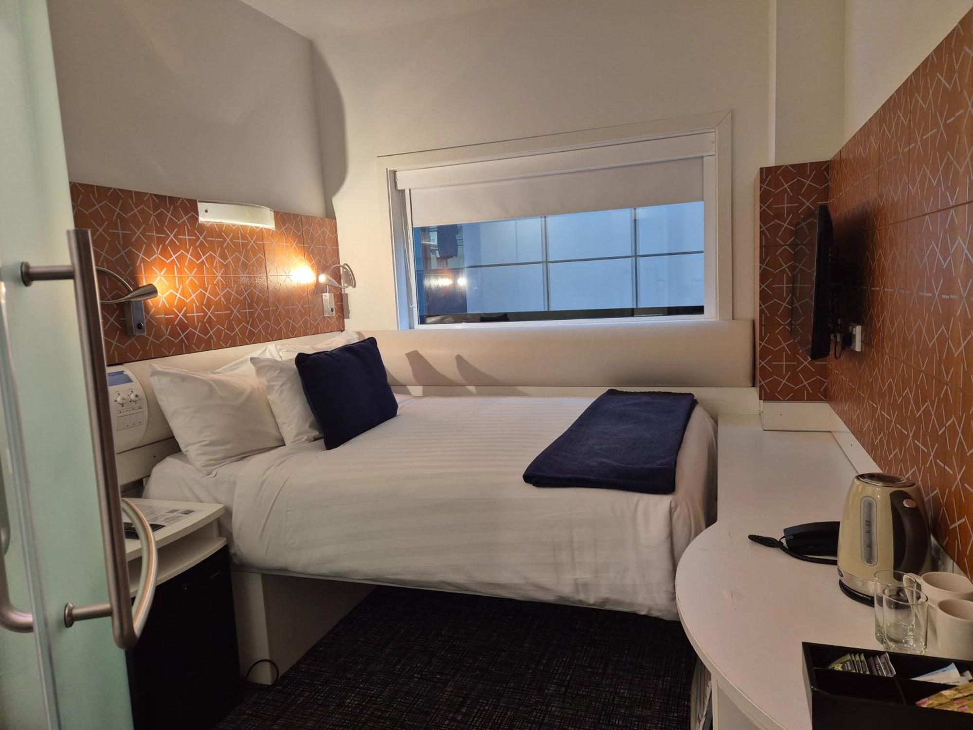 Hotel Breakfree On Cashel, An Accor 3*